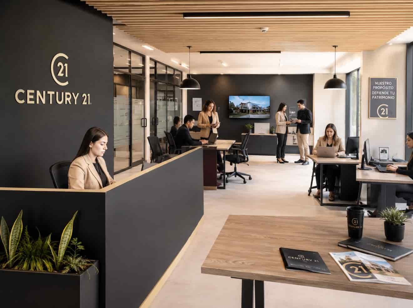 Equipo de asesores Century 21 KIU que atiende Atizapán de Zaragoza